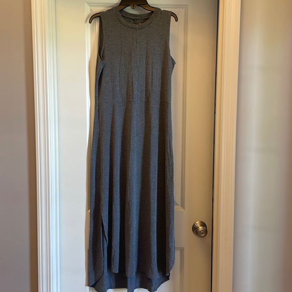 Matilda Jane Dresses & Skirts - Matilda Jane Good Hart Gray dress Shiloh Midi S Small